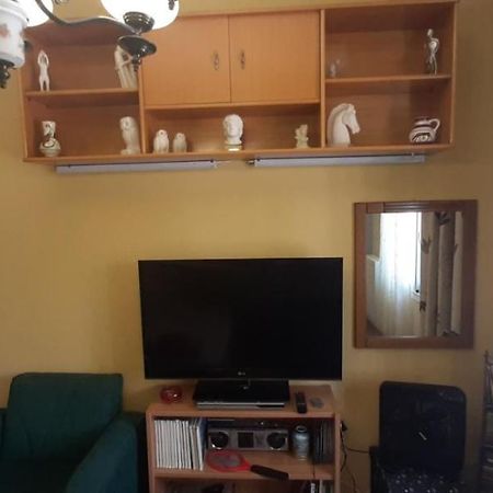 Stylish Apartment Close To Rafina Port Εξωτερικό φωτογραφία